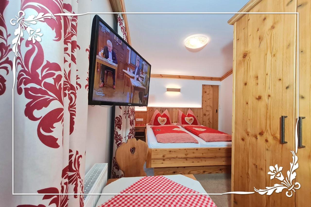 Haus Bartlmae Apartment Лофер Екстериор снимка