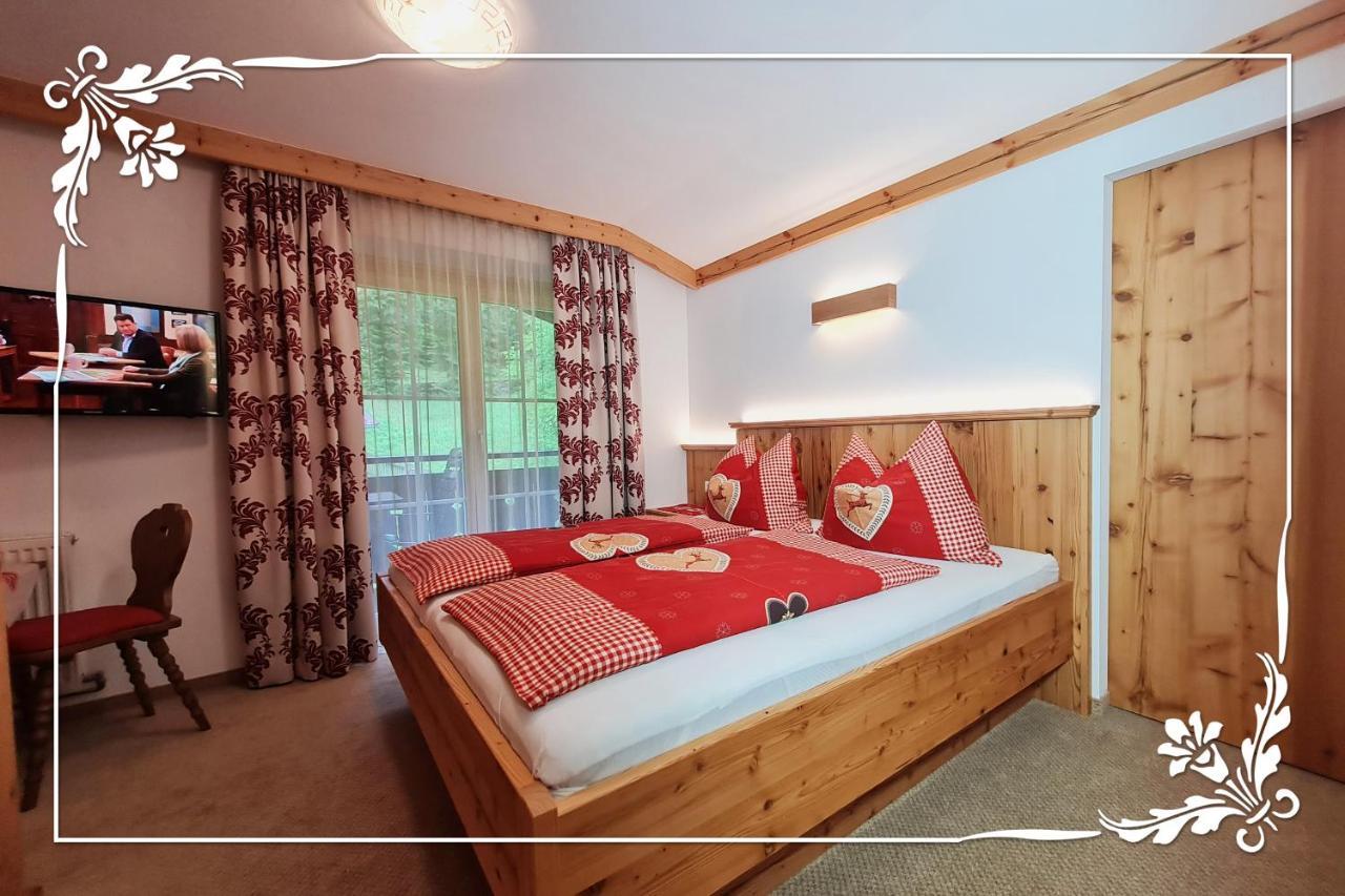Haus Bartlmae Apartment Лофер Екстериор снимка